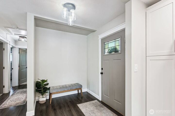Property Photo: 3319 Pine St. WA 98632