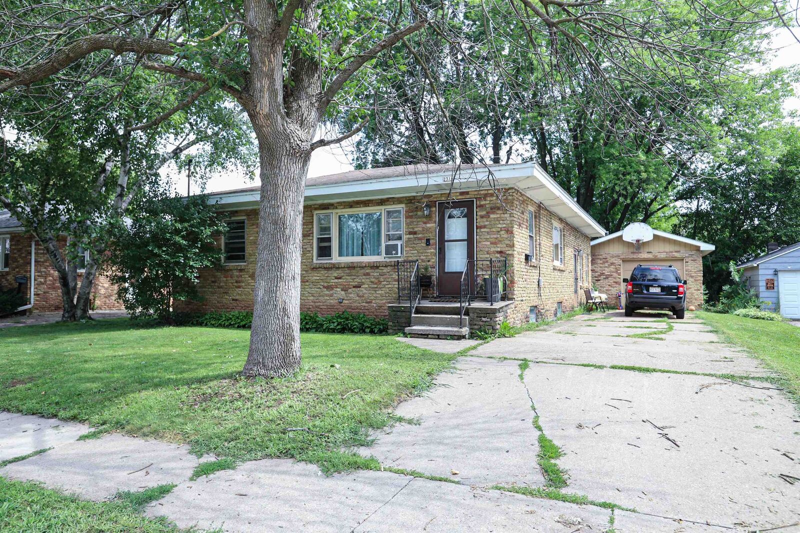 Property Photo:  2316 N Main Street  WI 54901 