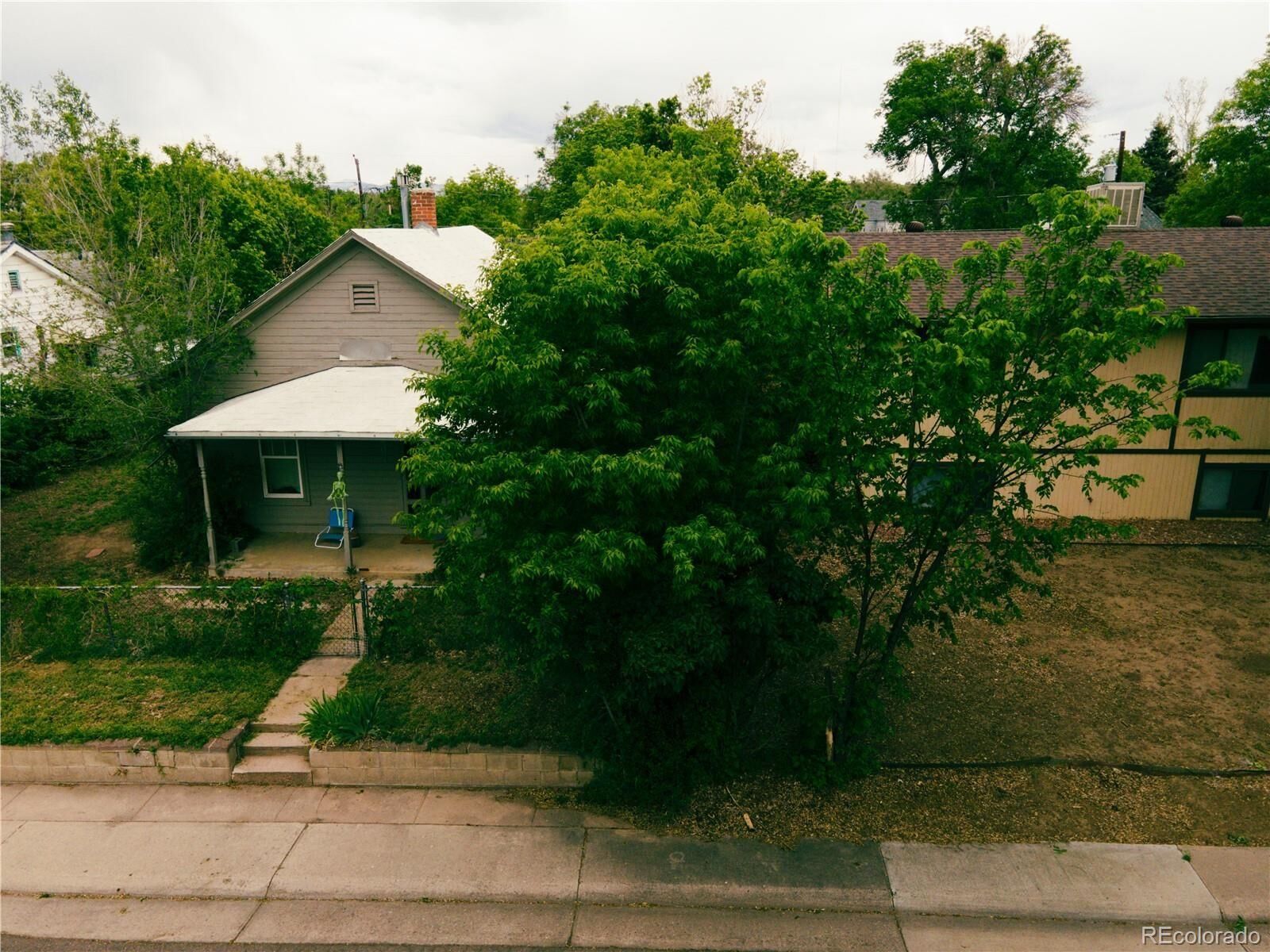 Property Photo: 1917 S Fox Street CO 80223