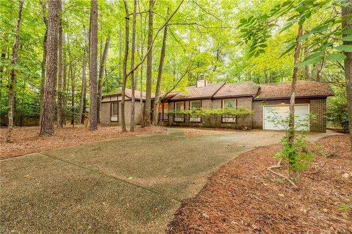 Property Photo: 105 Tolers Rd VA 23185