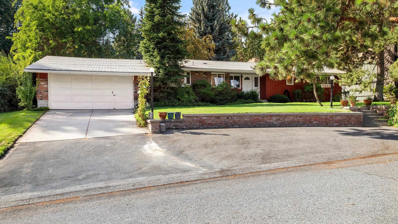 Property Photo:  4303 N Ella Rd  WA 99212 