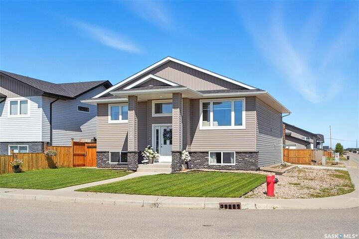 Property Photo: 200 Reddekopp Lane SK S0K 4S3