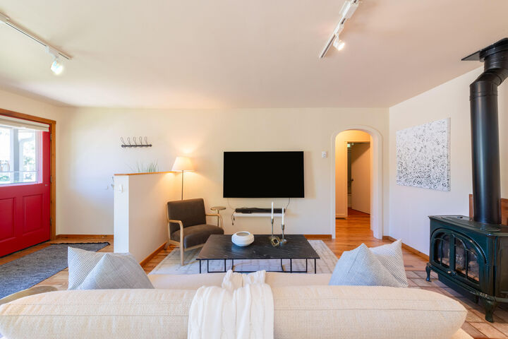 Property Photo: 312 N 3rd St ID 83313