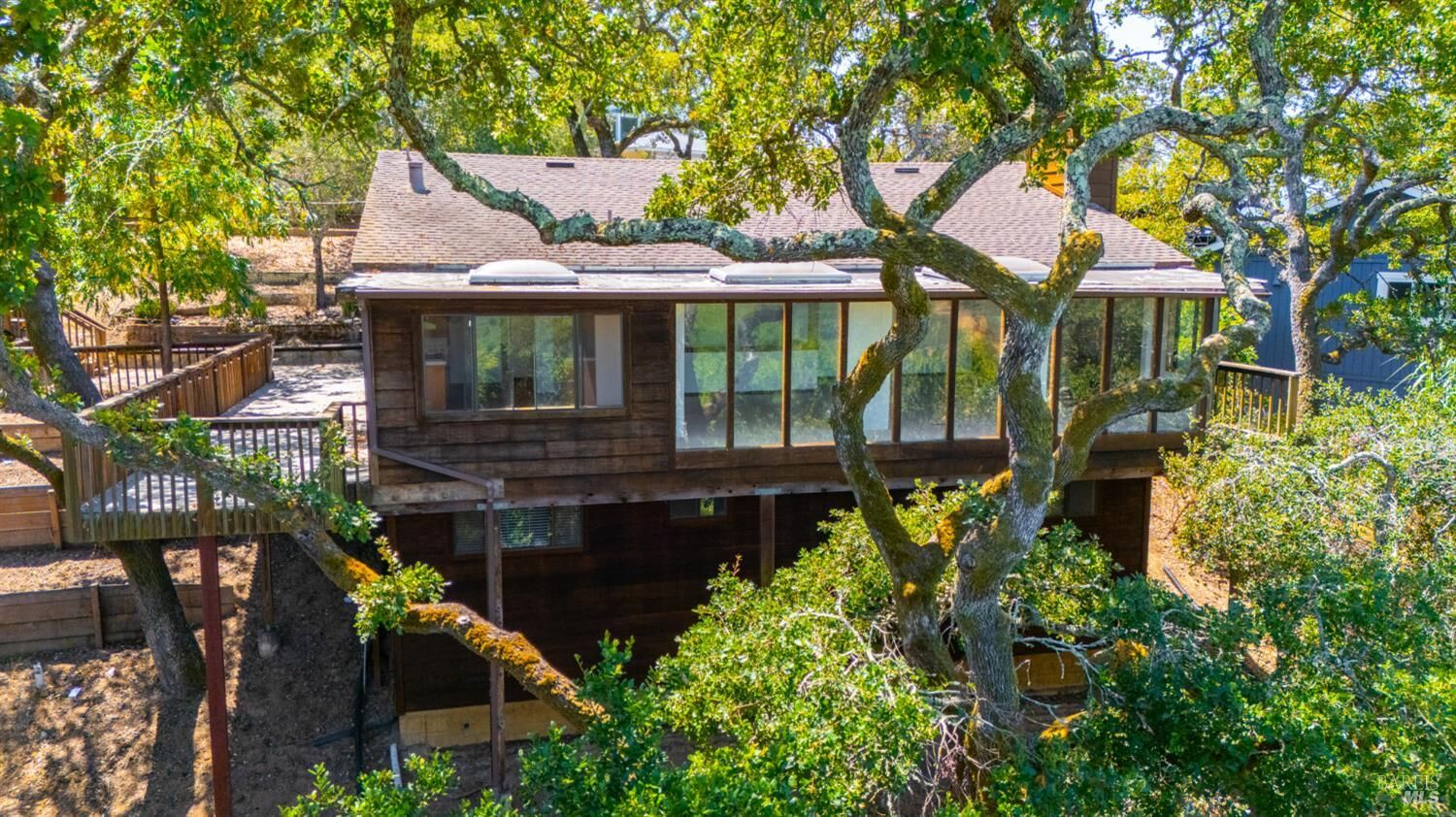 Property Photo:  48 Manzanita Avenue  CA 94945 