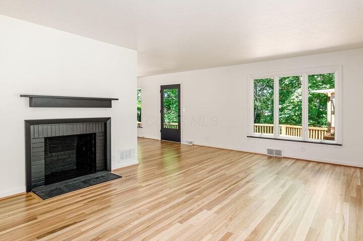 Property Photo: 4399 Colerain Avenue OH 43214