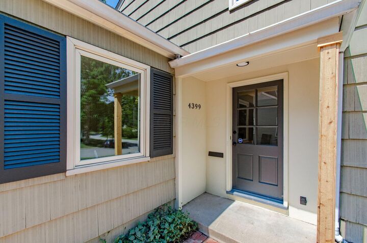 Property Photo: 4399 Colerain Avenue OH 43214