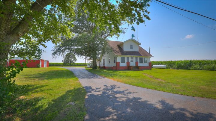 Property Photo: 3031 Heritage Road IL 62521