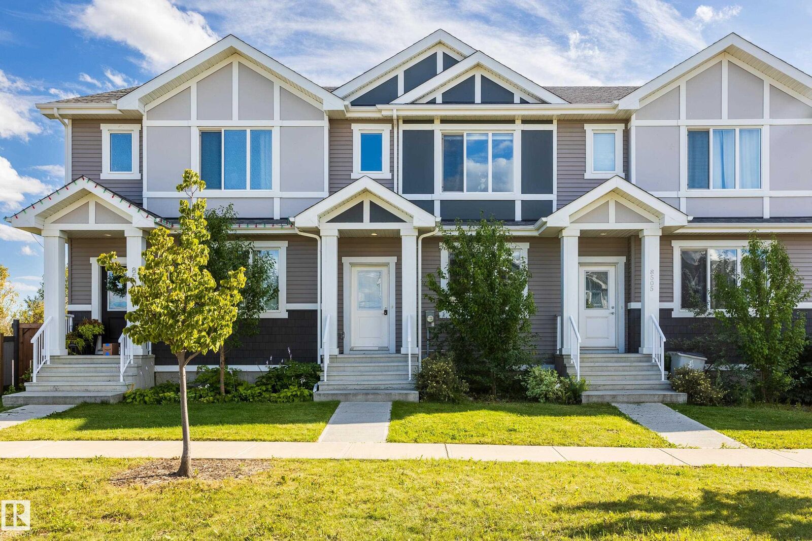 Property Photo: 8503 96 Avenue AB T8R 0B8