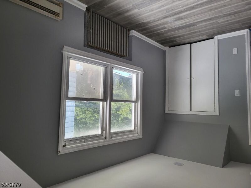Property Photo: 37 Aberdeen Ct 2 NJ 07508