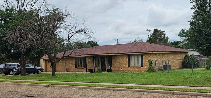 2605 N Cypress Road  Lubbock TX 79403 photo
