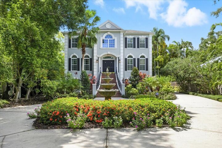 Property Photo: 2708 W Marlin Avenue FL 33611