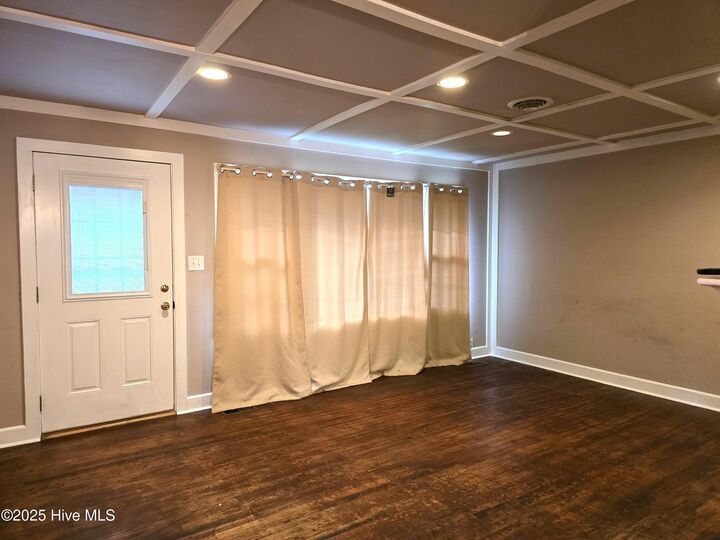 Property Photo:  105 S Vance Street  NC 27891 