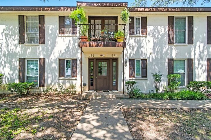 Photo de la propriété:  4012 Ridglea Country Club Drive 403  TX 76126 