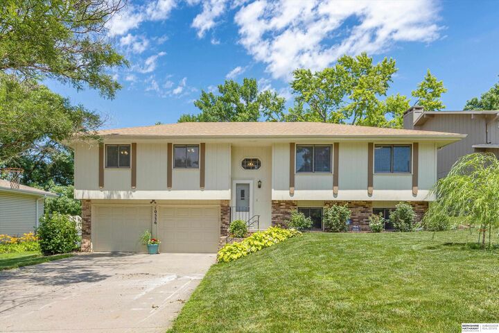 Property Photo:  10536 Spaulding Circle  NE 68134 