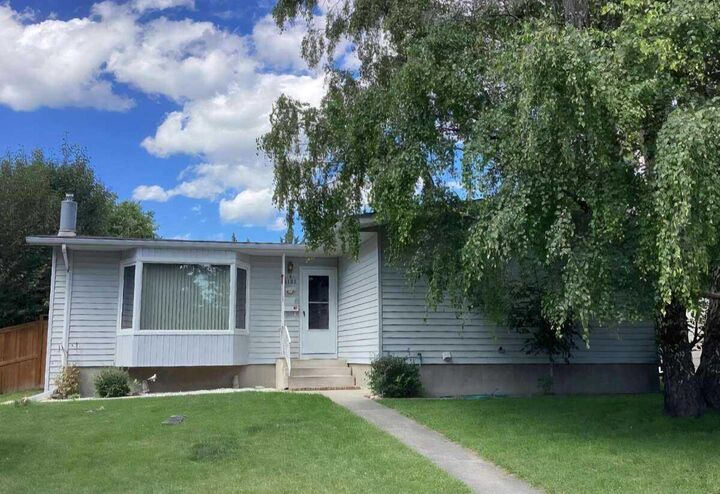 5103 Bulyea Road NW  Calgary AB T2L 2H8 photo
