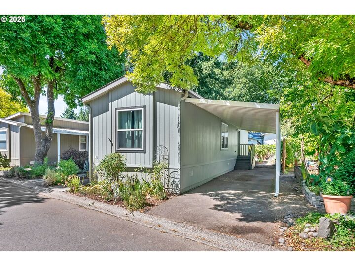 1475 Green Acres Rd 108  Eugene OR 97408 photo