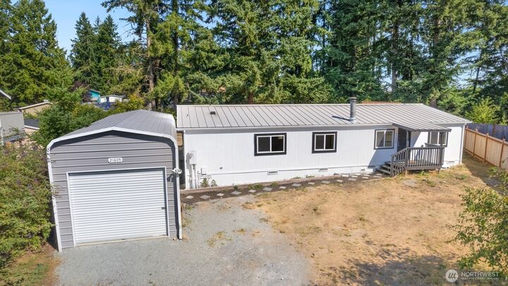 Property Photo: 21605 145th Street E WA 98391