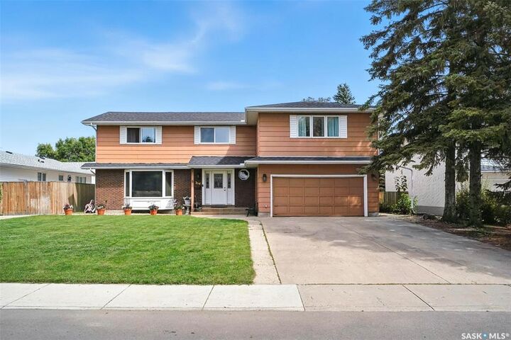Property Photo:  6 Capilano Drive  SK S7K 4A5 
