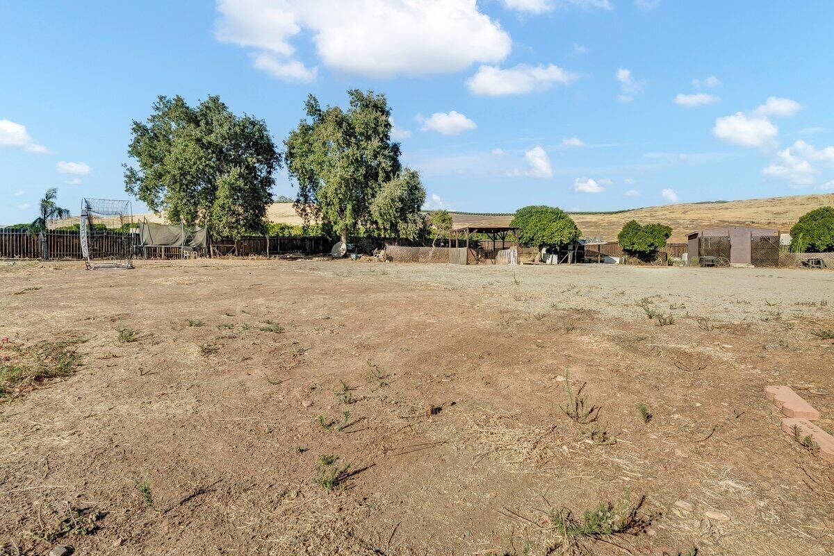 Property Photo: 0 E Mulberry Avenue CA 93257