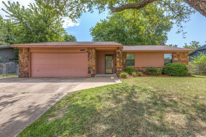 13957 S 283rd East Avenue  Coweta OK 74429 photo