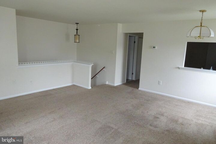 Property Photo: 1207 B Crosshill Court PA 19446