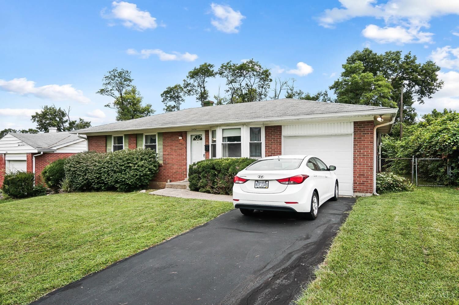 Property Photo: 3626 Benhill Drive OH 45247