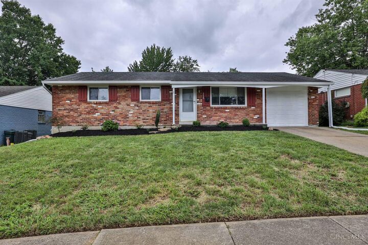 5435 Lariat Drive  Delhi Twp OH 45238 photo