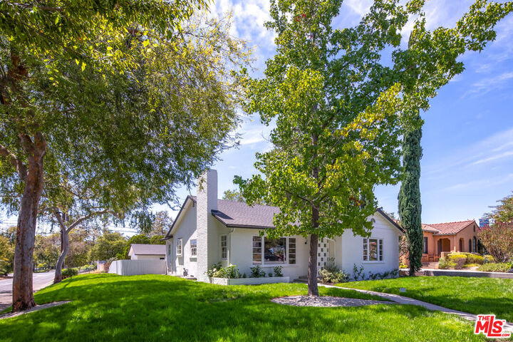 2286 E Dudley St  Pasadena CA 91104 photo