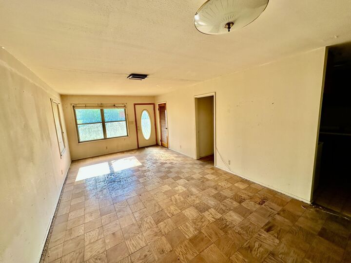 Property Photo: 6 Stewart Circle FL 32547