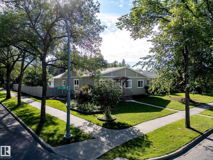 9263 77 Street NW  Edmonton AB T6C 2M2 photo