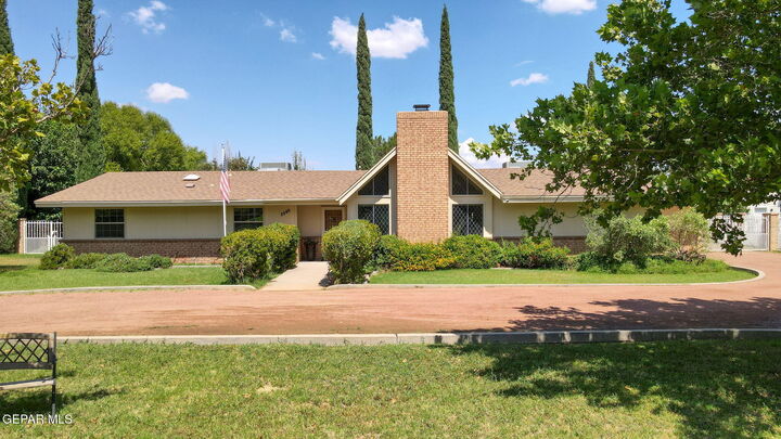 Property Photo: 5440 La Estancia Circle TX 79932