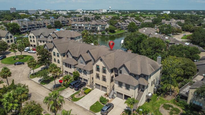 Property Photo: 2729 Lighthouse Drive TX 77058