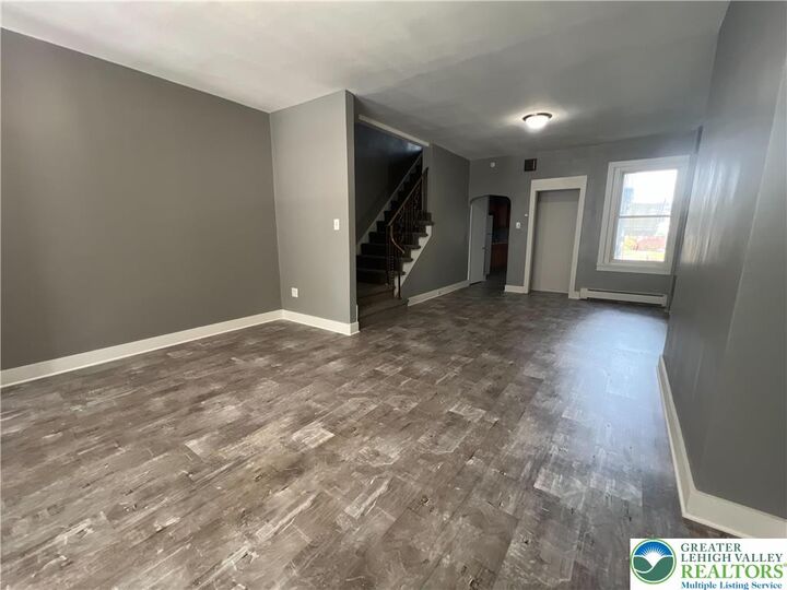 Property Photo: 1809 Lincoln Avenue PA 18067