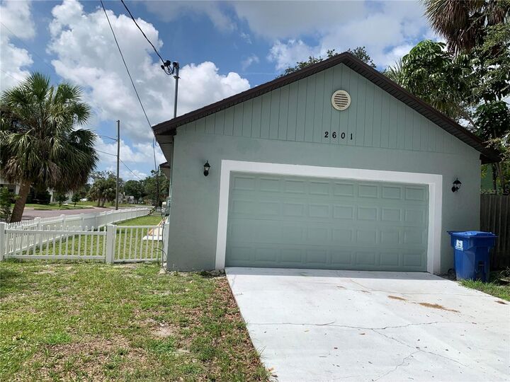 Property Photo: 2601 4th Avenue S FL 33712