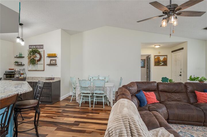 Property Photo: 115 Quailwood Drive FL 33880