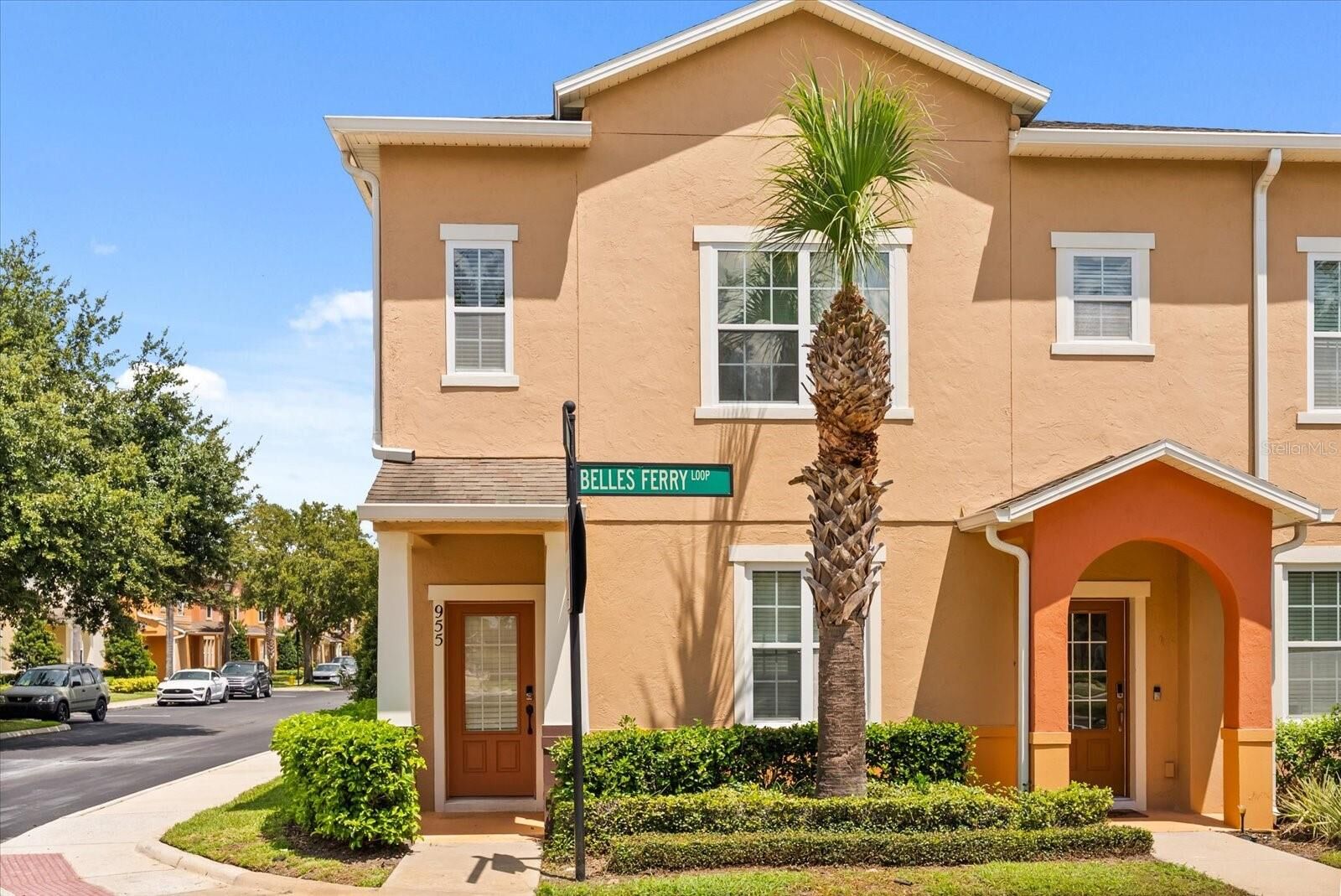 Property Photo:  955 Belles Ferry Loop  FL 32771 