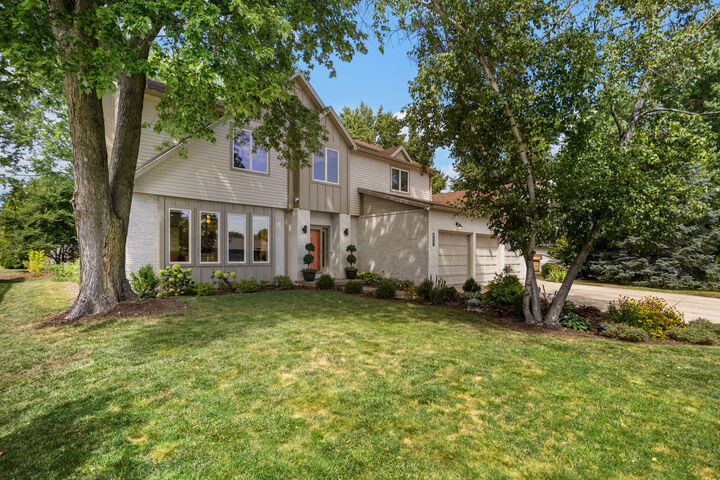 Property Photo: 1929 Maynard Drive IL 61822