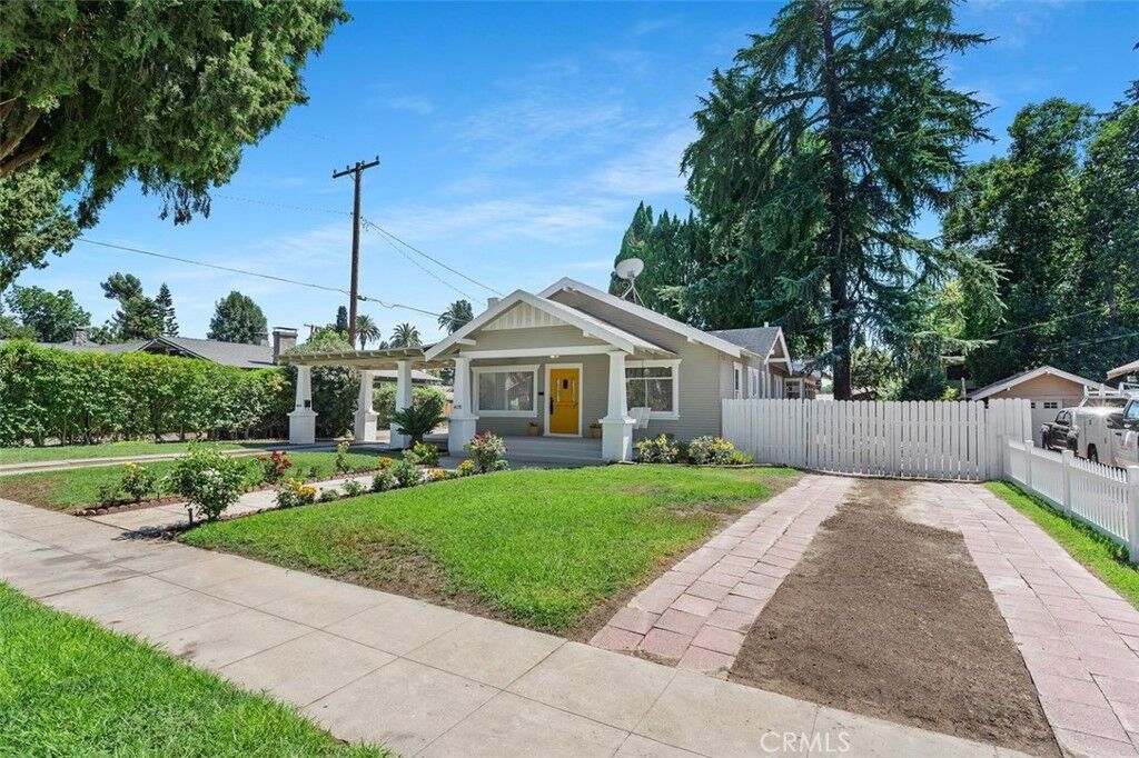 Property Photo:  4070 Linwood Place  CA 92506 