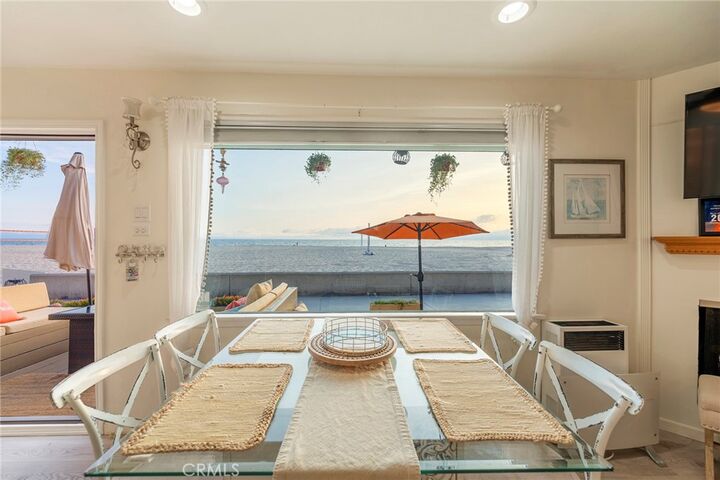 Property Photo:  1728 The Strand 1  CA 90254 