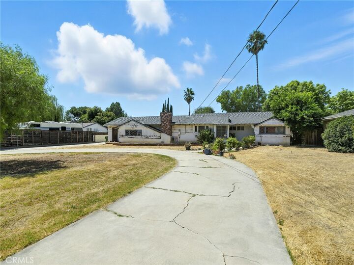 8411 Jamieson Avenue  Northridge CA 91325 photo