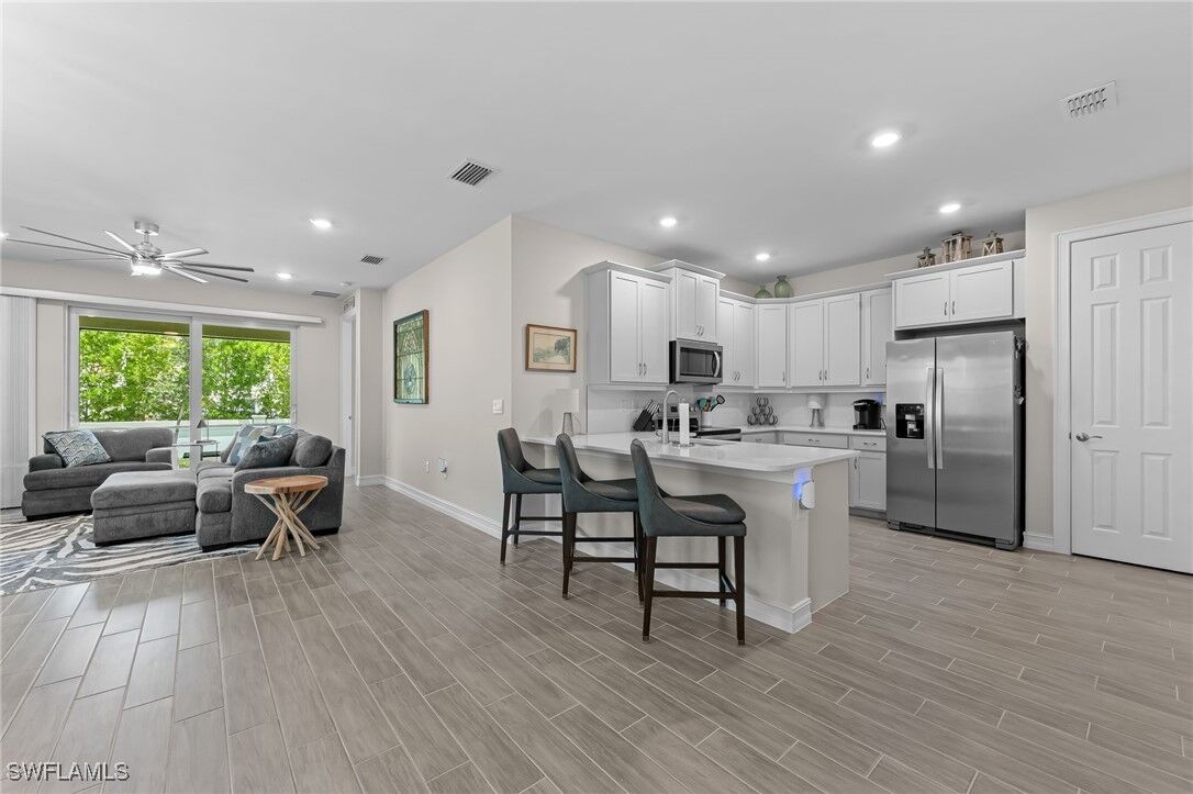 Property Photo:  1029 Tranquil Brook Drive  FL 34114 