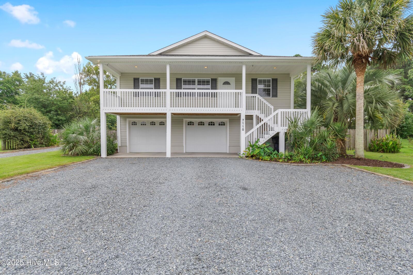 Property Photo: 7115 Cedar Court NW NC 28469