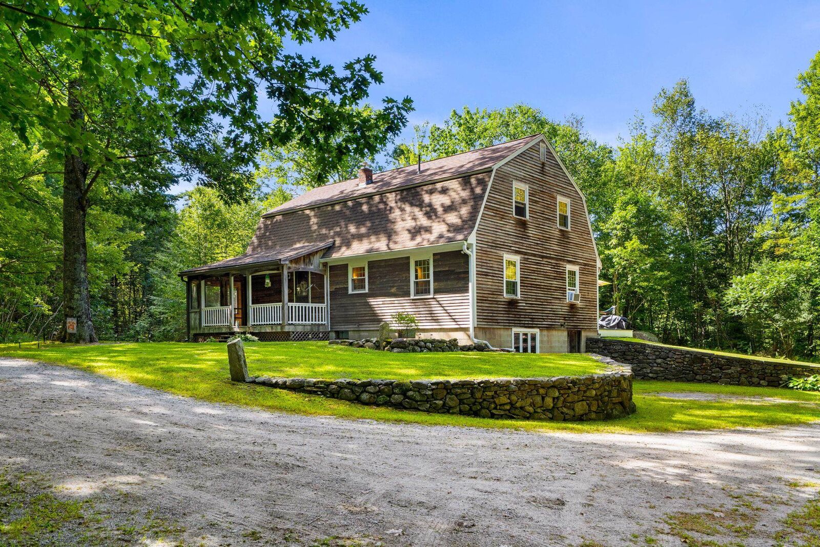 Property Photo: 645 Reservoir Drive NH 03281