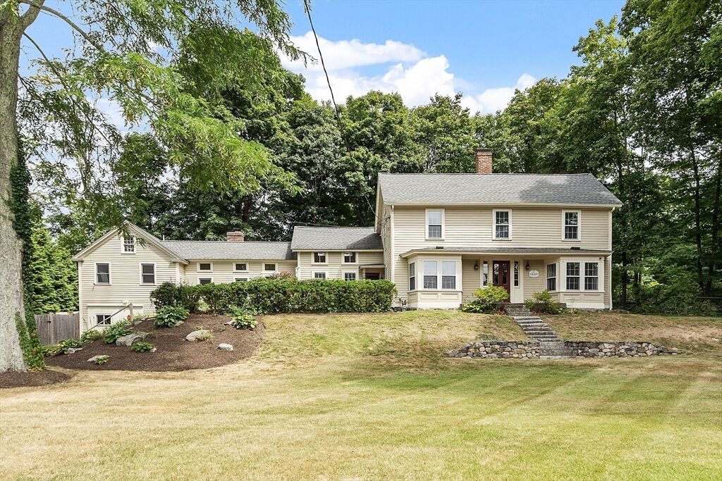 Property Photo:  268 Old Sudbury Road  MA 01776 