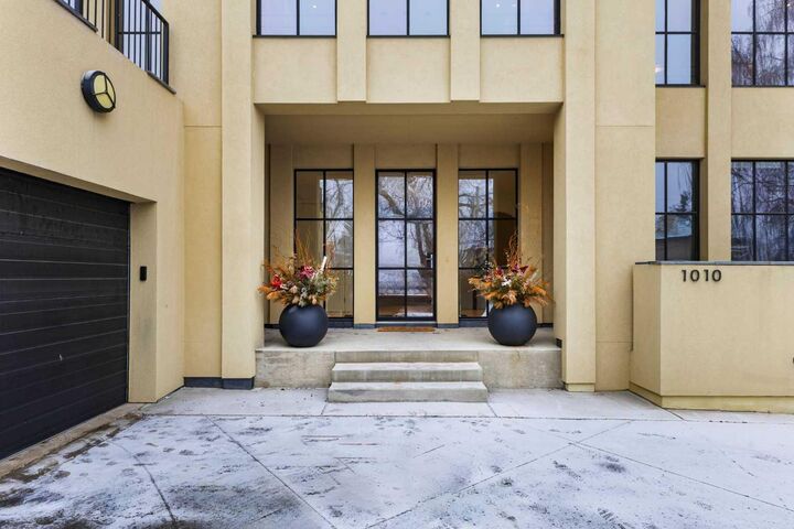 Photo de la propriété: 1010 39 Avenue SW AB T2T 2K5