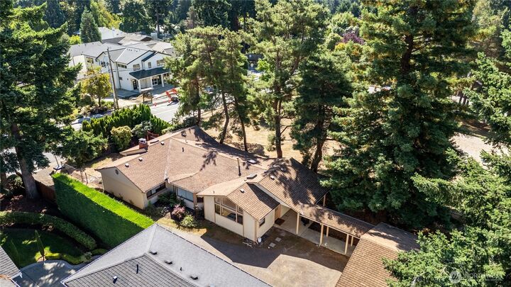 Property Photo: 1515 3rd Street WA 98033