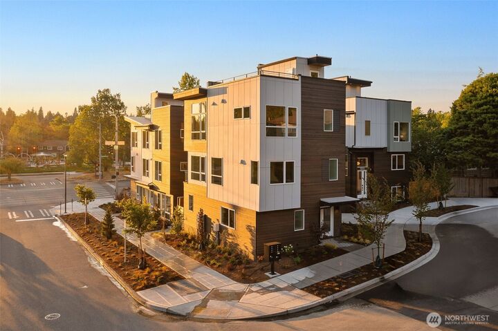 5204  Sand Point Way NE  Seattle WA 98105 photo