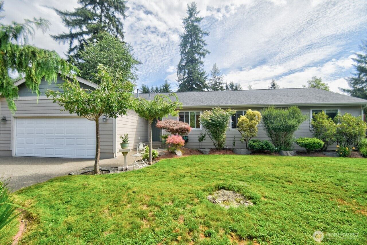 Property Photo:  610  Cougar Street SE  WA 98503 