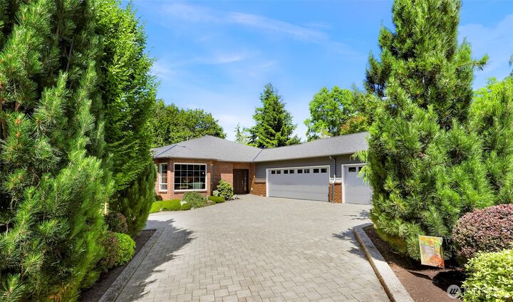 2620  Birch Street  Bellingham WA 98226 photo