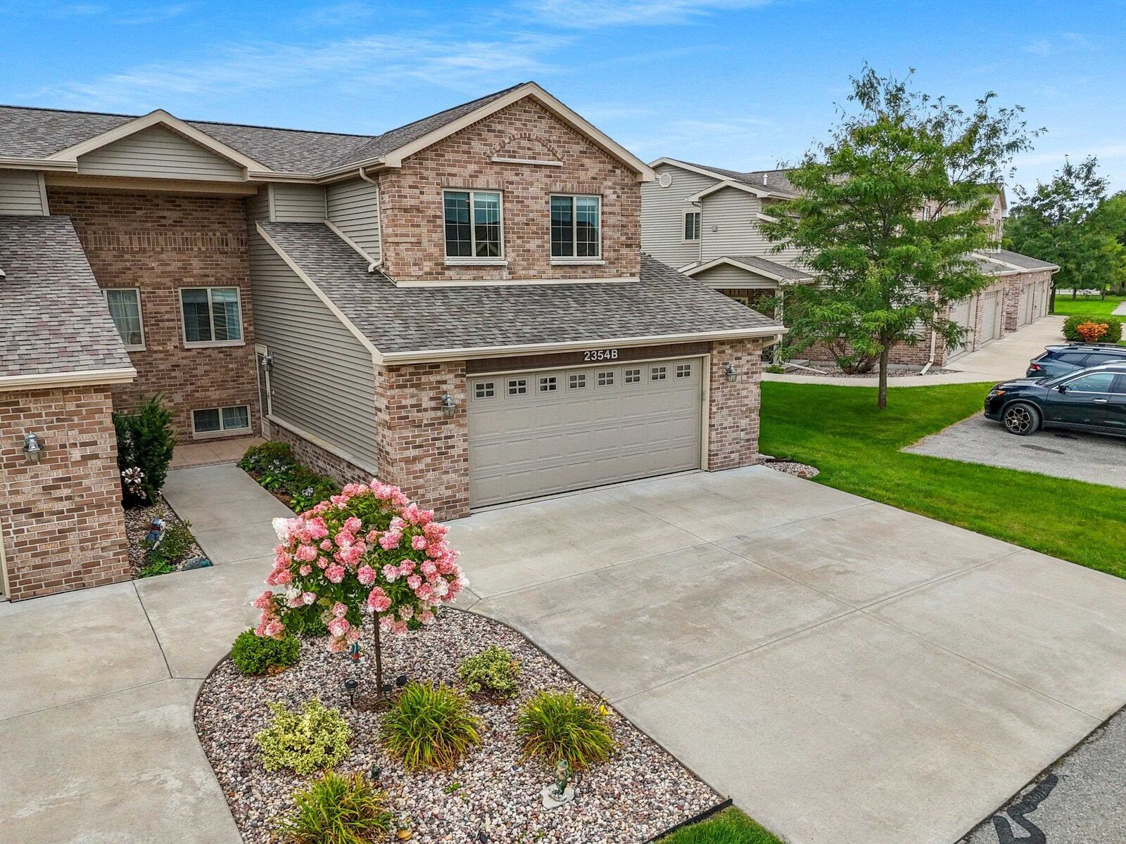 Property Photo: 2354 E Plank Circle B WI 54915-7307